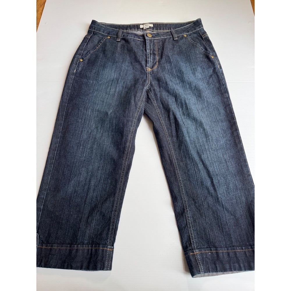 Cato Womens Dark Wash Denim Capri Jeans Straight Leg Button Hem Detail Blue 10